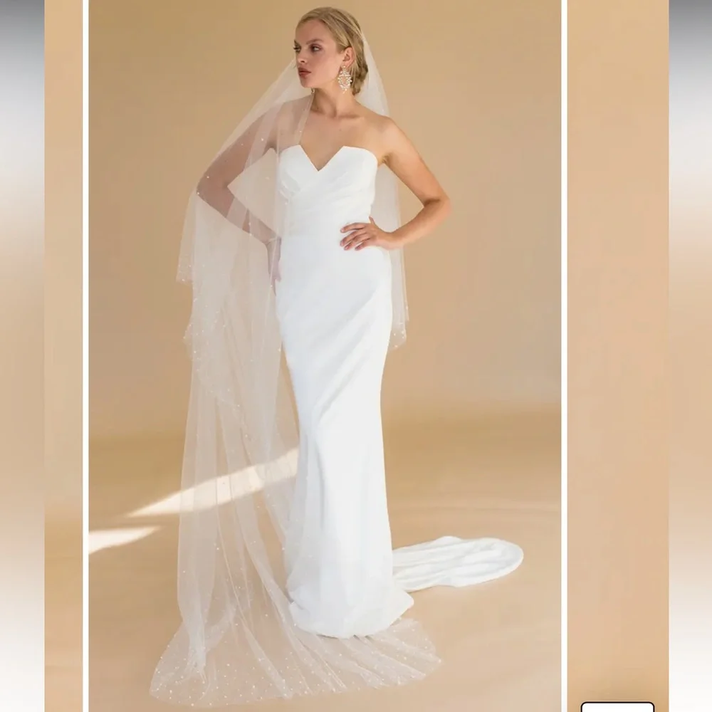 Brides & Hairpins Arwen Imitation Pearl Cathedral Veil